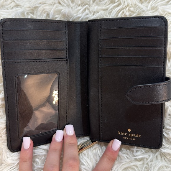 Kate Spade Carey Medium Compact Bifold Wallet - Picture 3 of 4